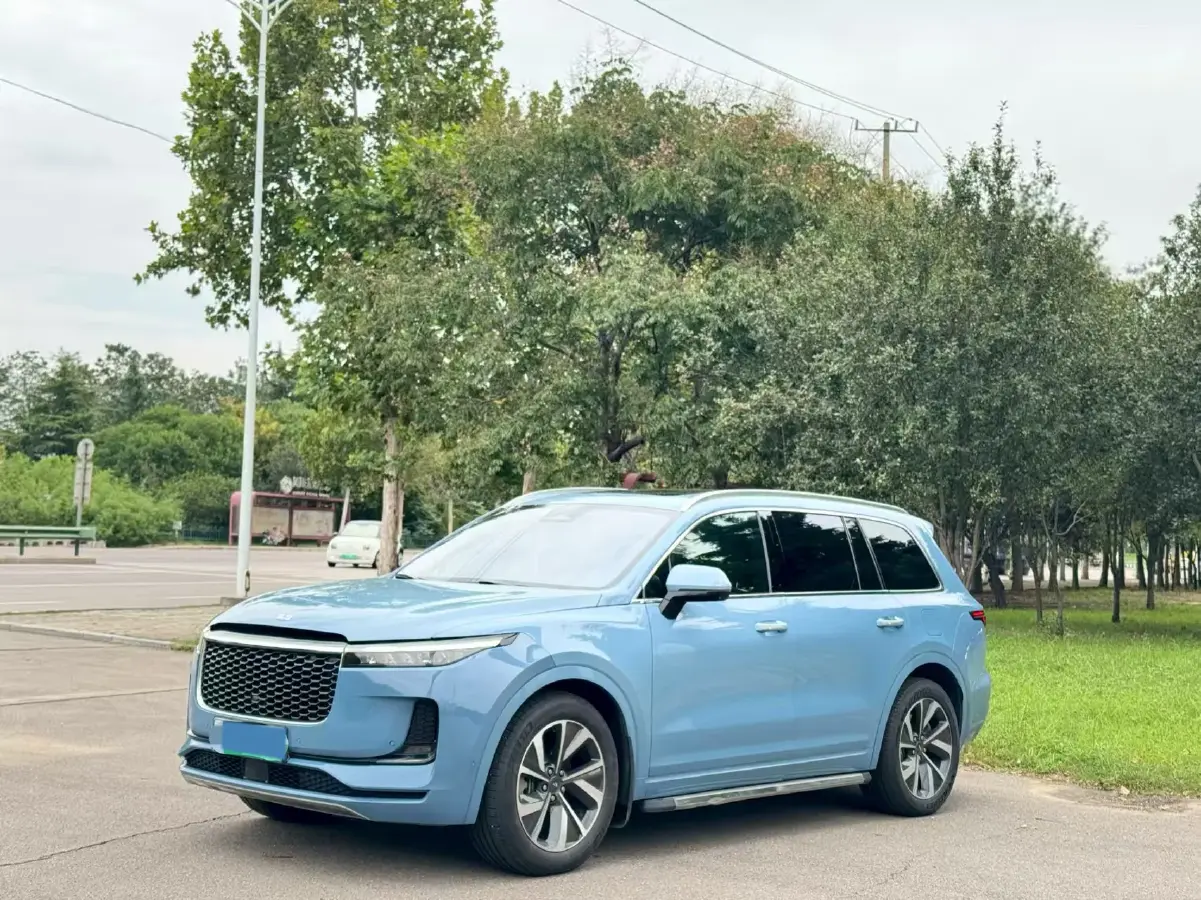 2020 Li ONE Range Extended 131HP REEV 40.5KWH
