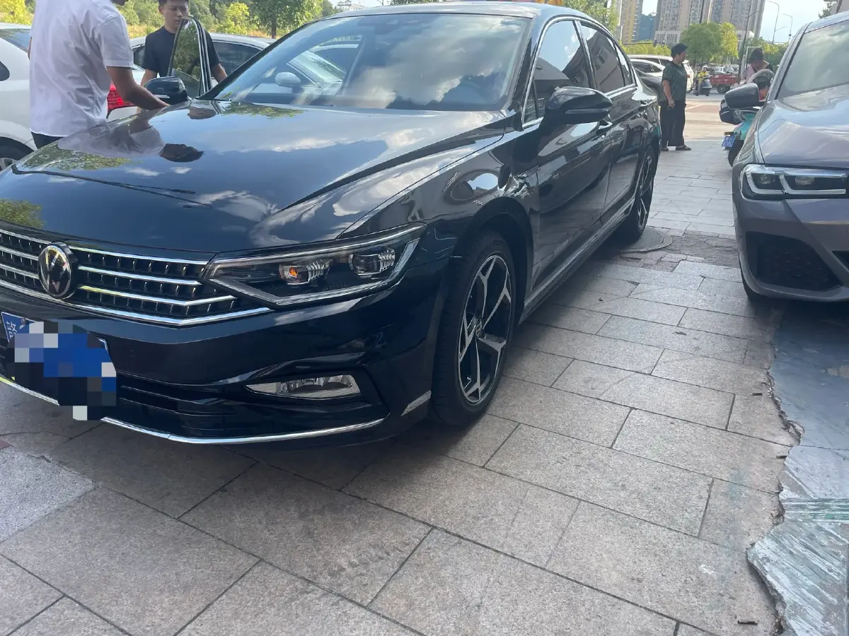 2023 Volkswagen Magotan 2.0T 186HP L4 7DCT