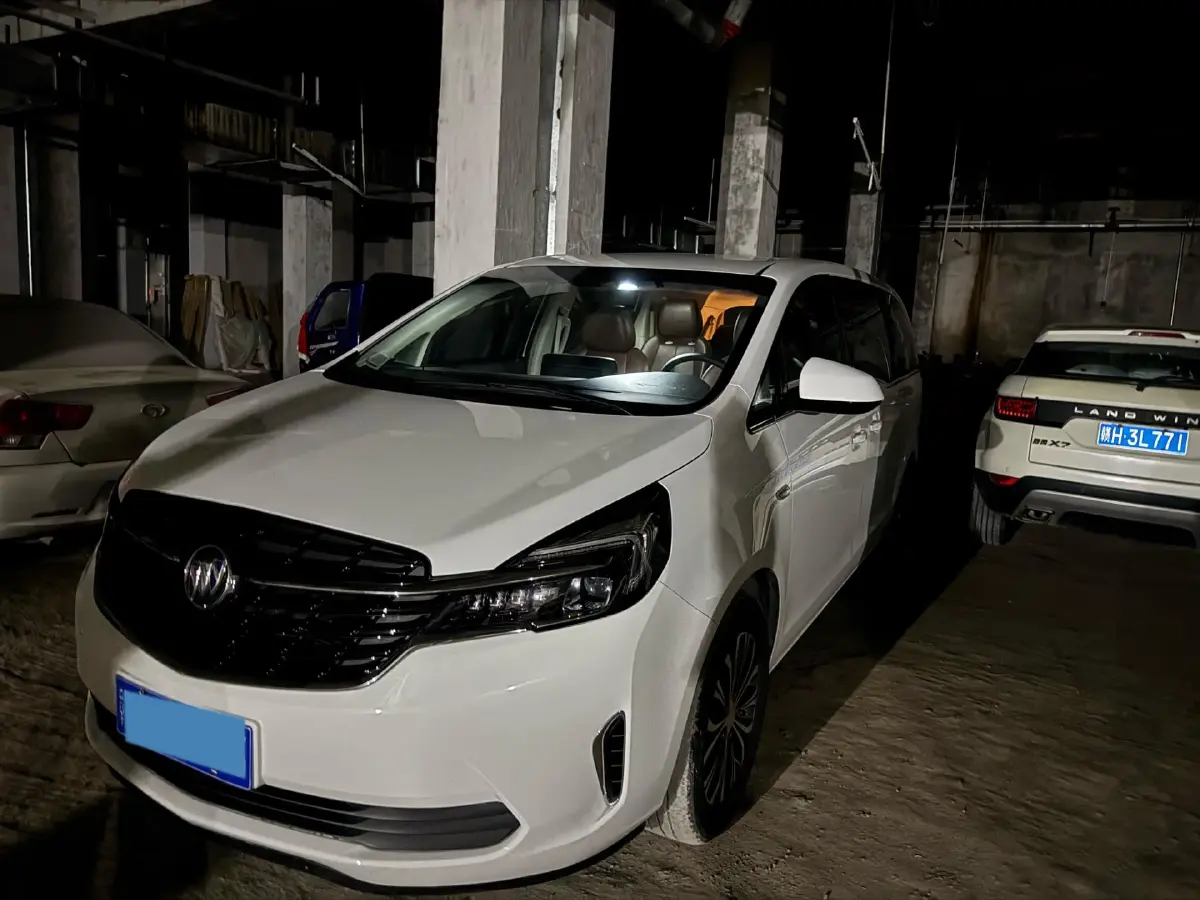 2021 Buick GL8 2.0T 237HP L4 9AT