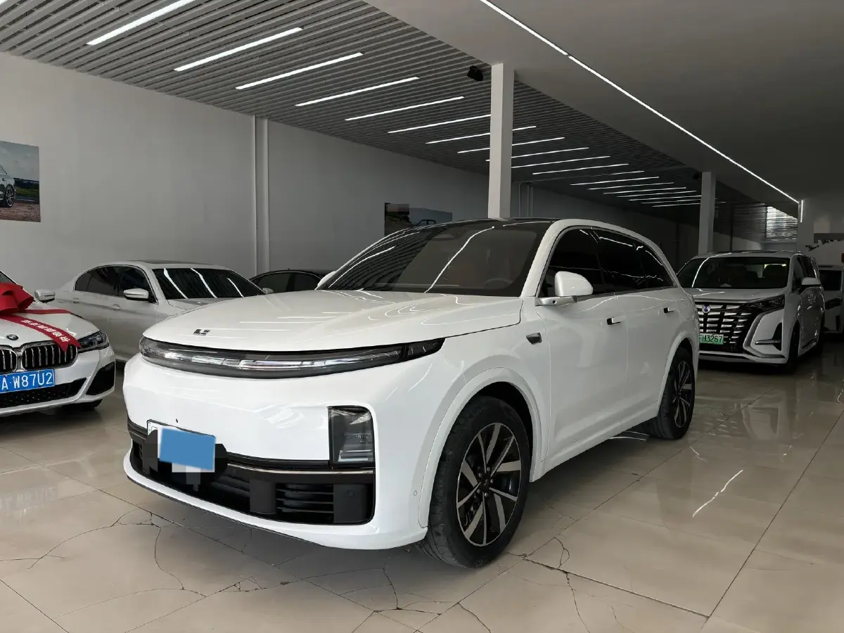 2023 Li L7 Range Extended 154HP REEV 40.9KWH