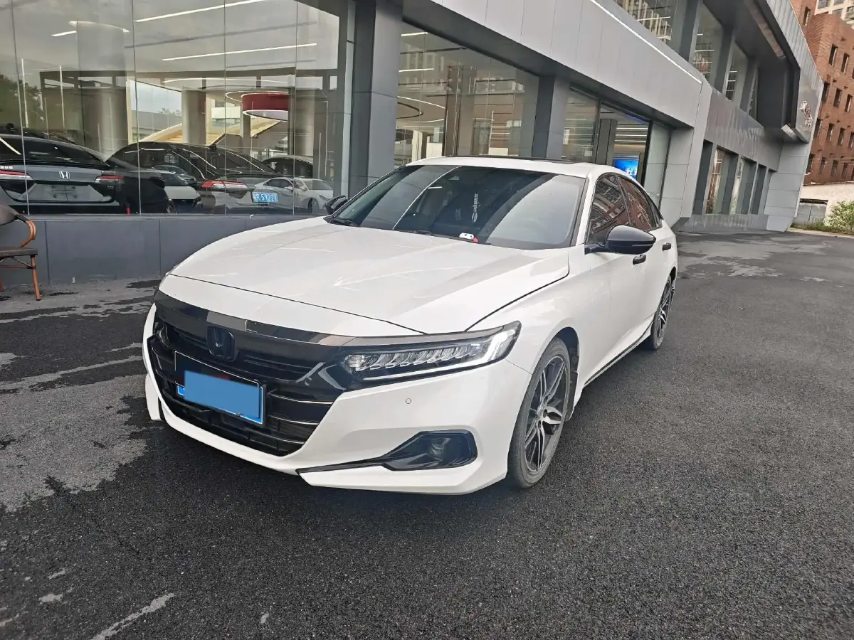 2022 Honda Accord 1.5T 194HP L4 CVT