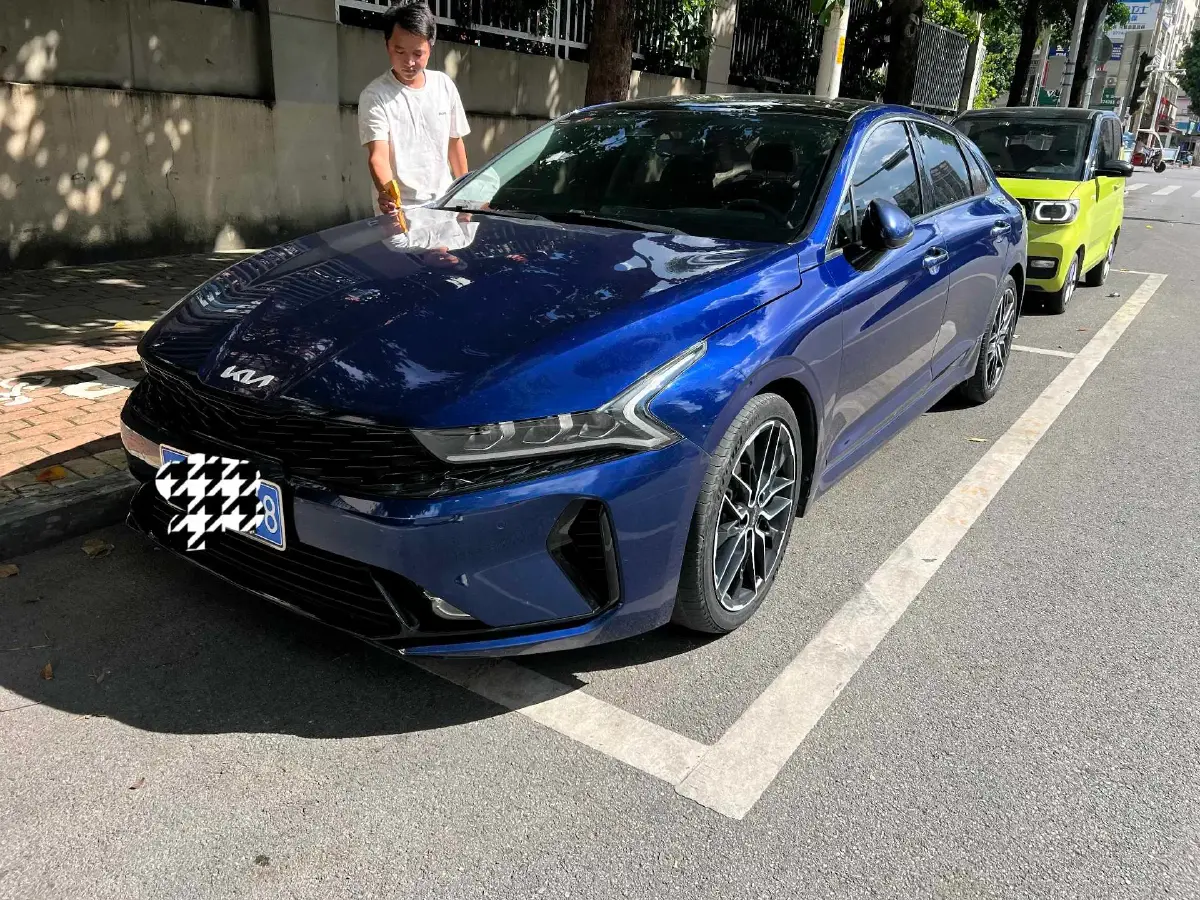 2021 Kia K5 2.0T 240HP L4 8AT