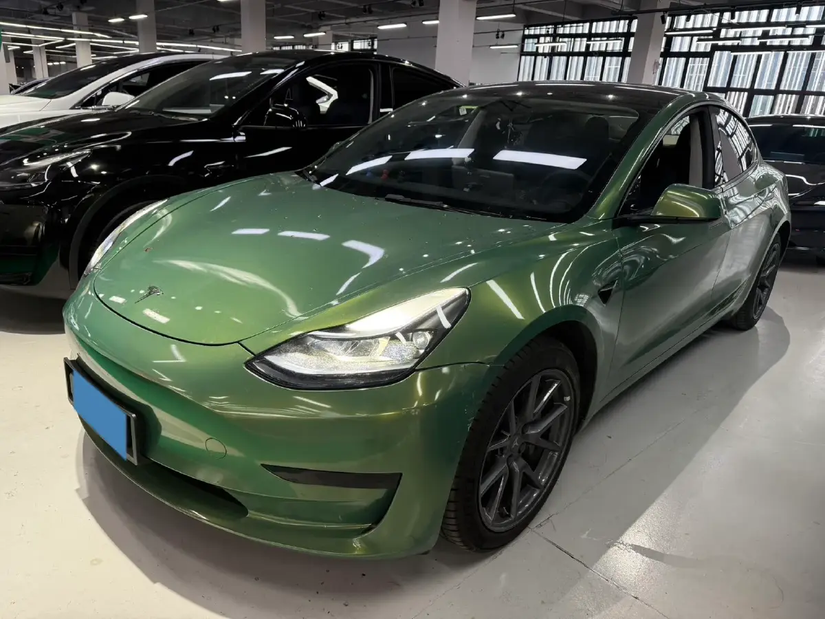 2022 Tesla Model 3 BEV 60KWH