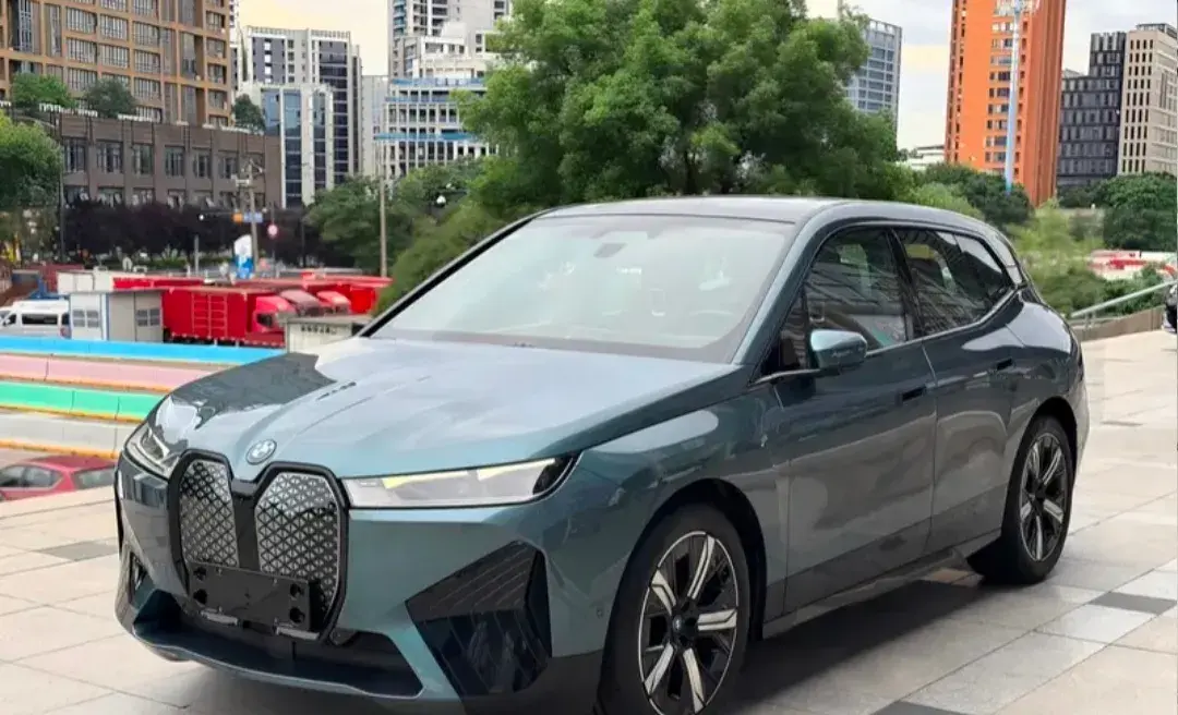 2022 BMW iX BEV 111.5KWH