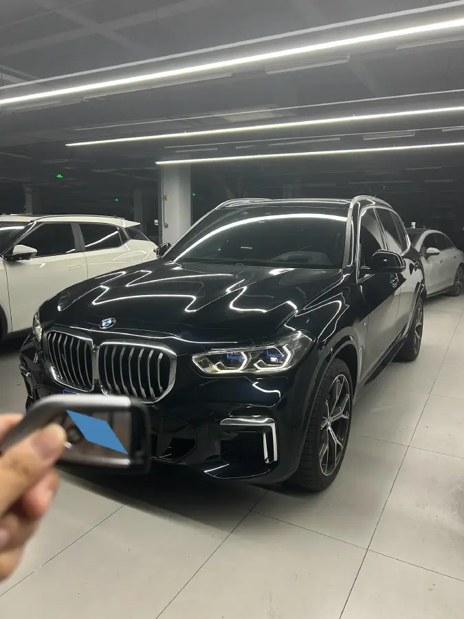 2022 BMW X5 3.0T 333HP L6 8AT