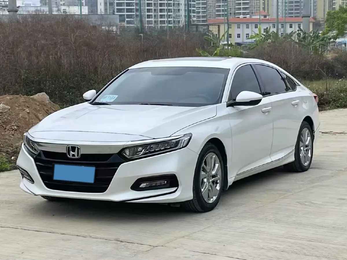 2018 Honda Accord 1.5T 194HP L4 CVT