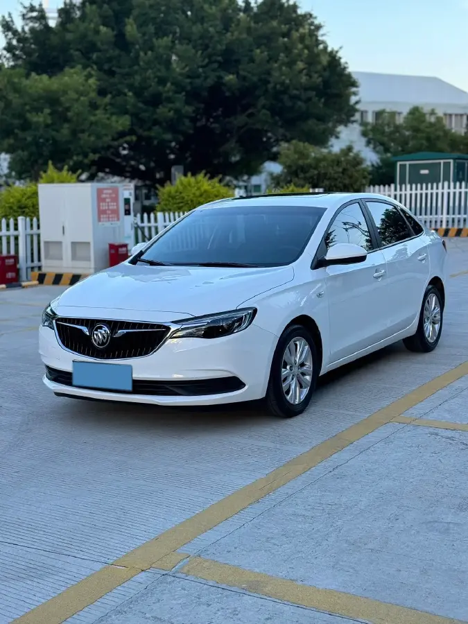 2020 Buick Regal 2.0T 237HP L4 9AT