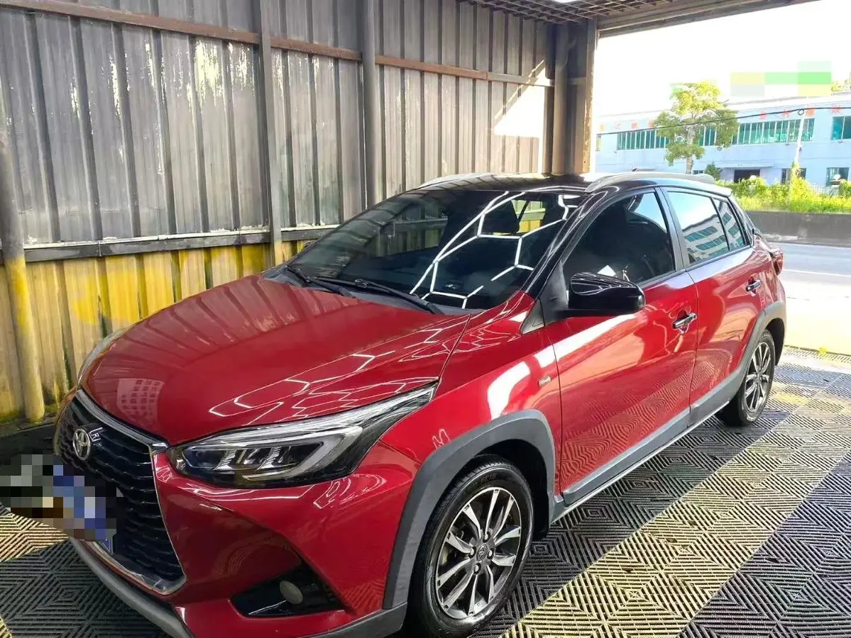 2021 Toyota Yaris L 1.5L 112HP L4 CVT