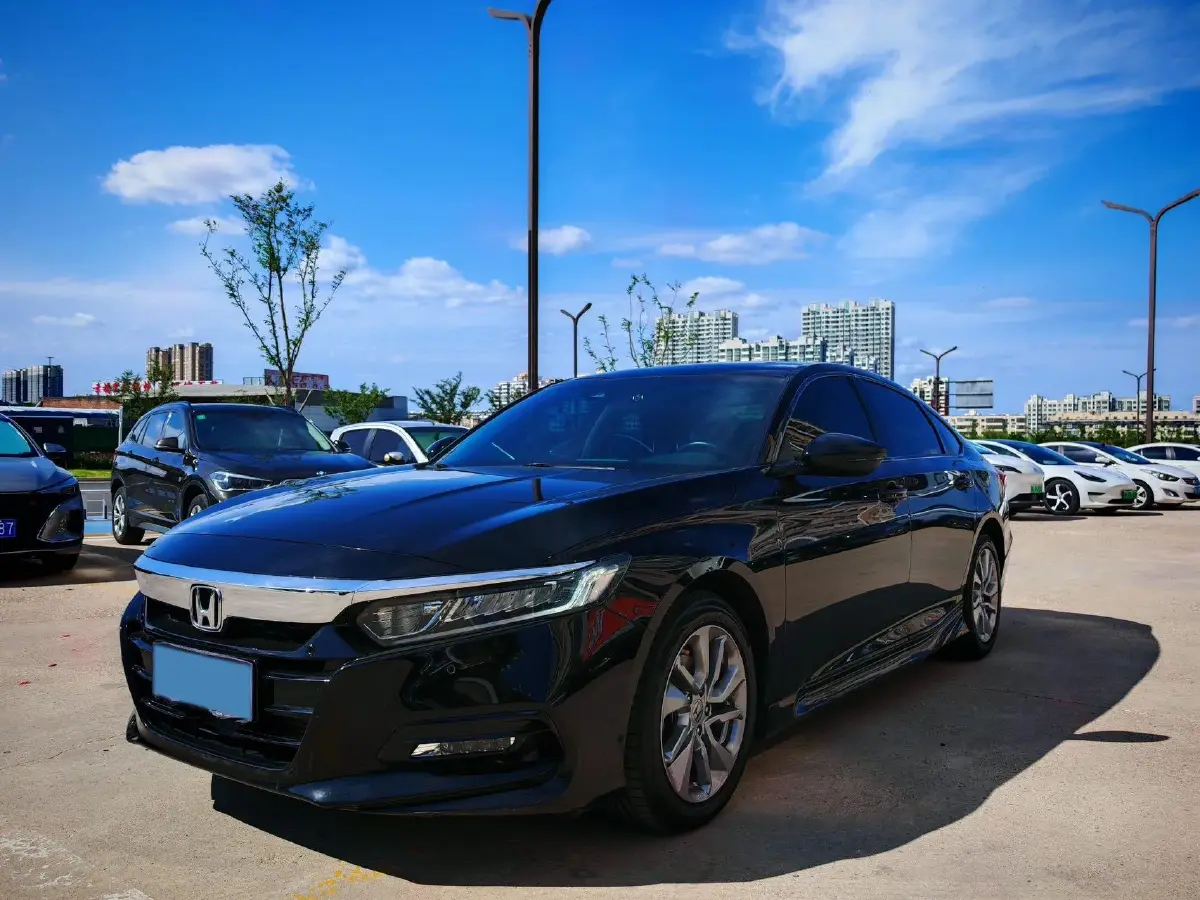 2018 Honda Accord 1.5T 194HP L4 CVT