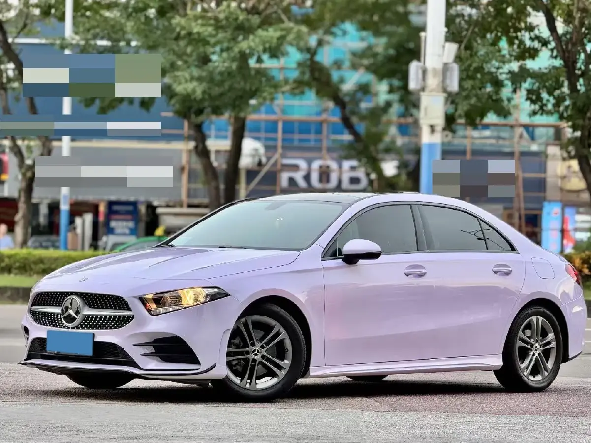 2020 Mercedes-Benz A Class 1.3T 136HP L4 7DCT