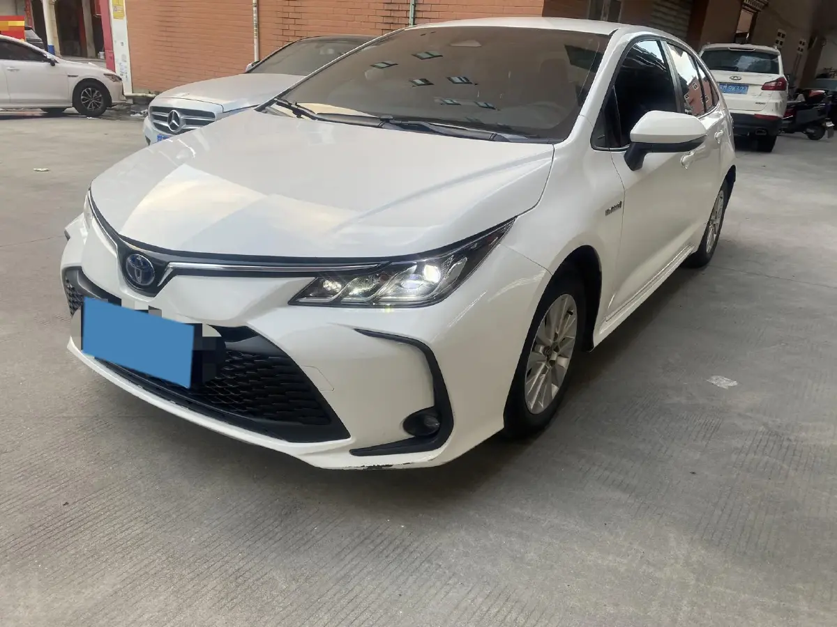 2023 Toyota Corolla 1.8L 98HP L4 E-CVT Hybrid