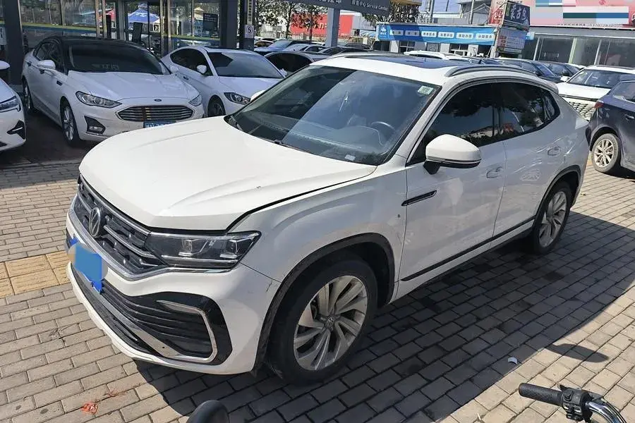 2020 Volkswagen Tayron X 2.0T 186HP L4 7DCT