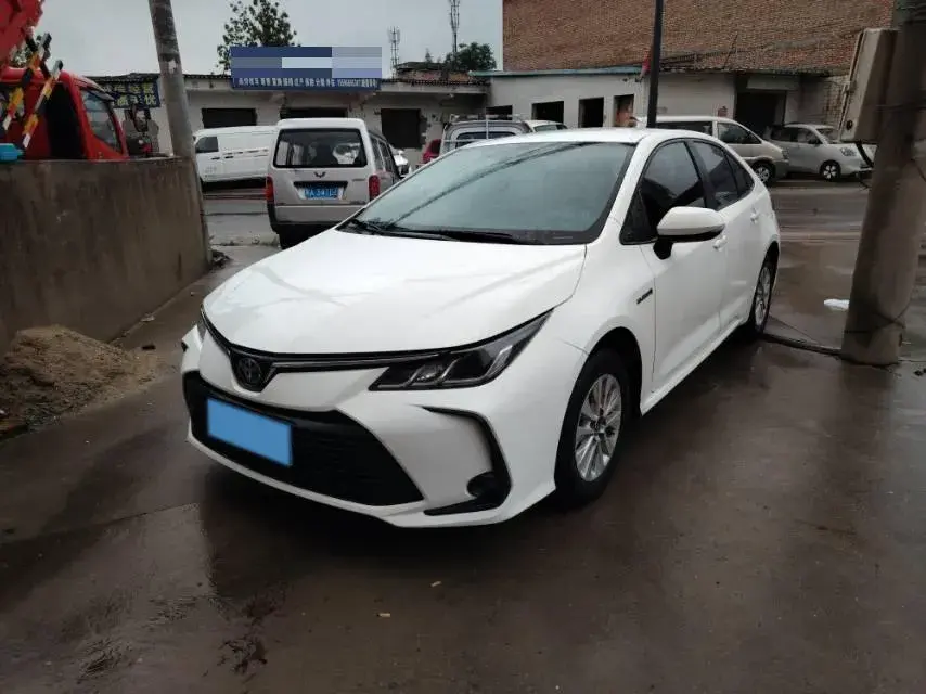 2022 Toyota Corolla 1.8L 98HP L4 E-CVT Hybrid