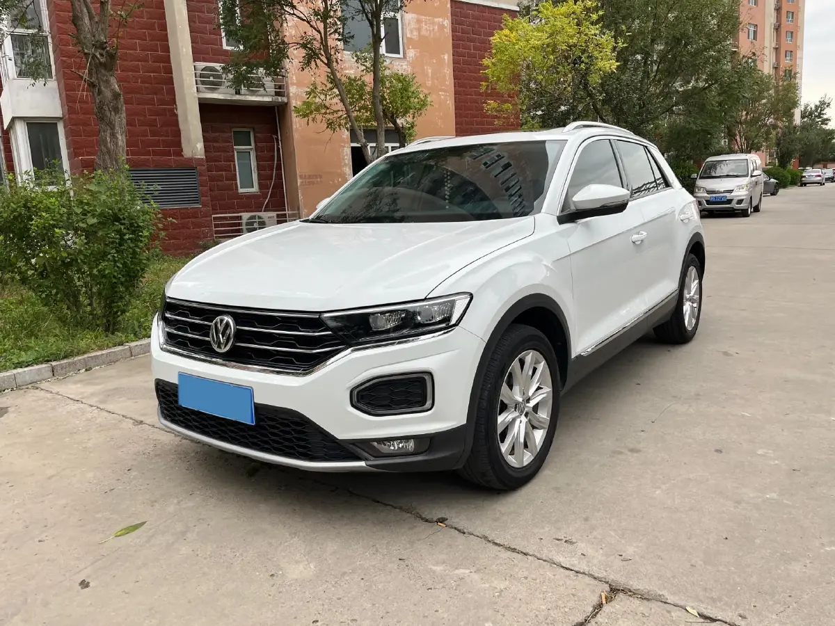 2019 Volkswagen T-Roc 1.4T 131HP L4 7DCT