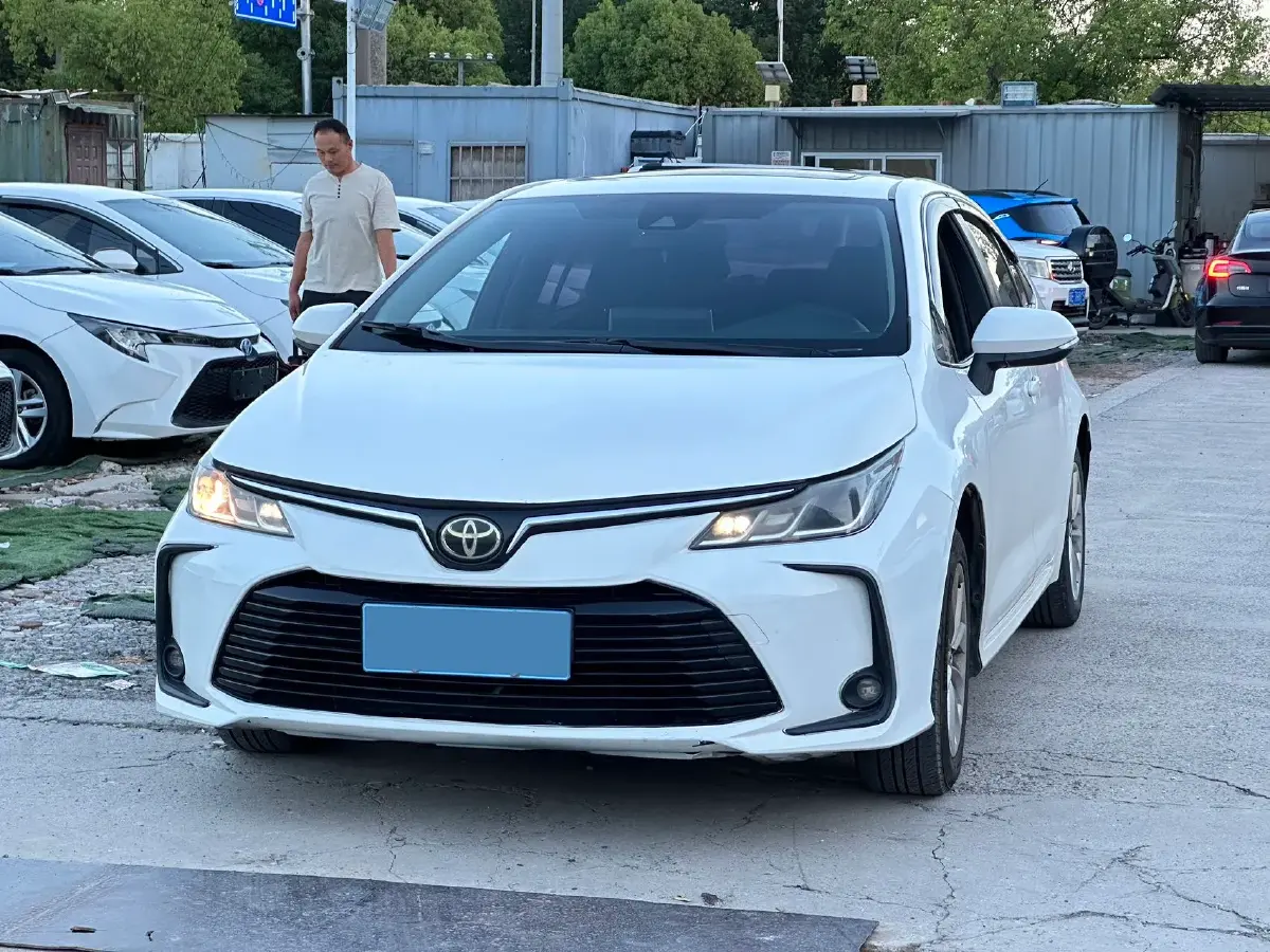 2021 Toyota Corolla 1.2T 116HP L4 CVT