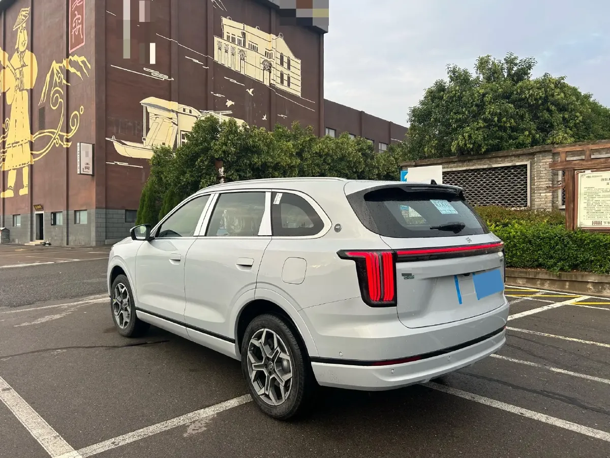 2025 Jetour ShanHai L7 PLUS 1.5T 156HP L4 1DHT PHEV,autocango,china used car exporter,china ev exporter,chinese used car exporter,chinese used ev exporter
