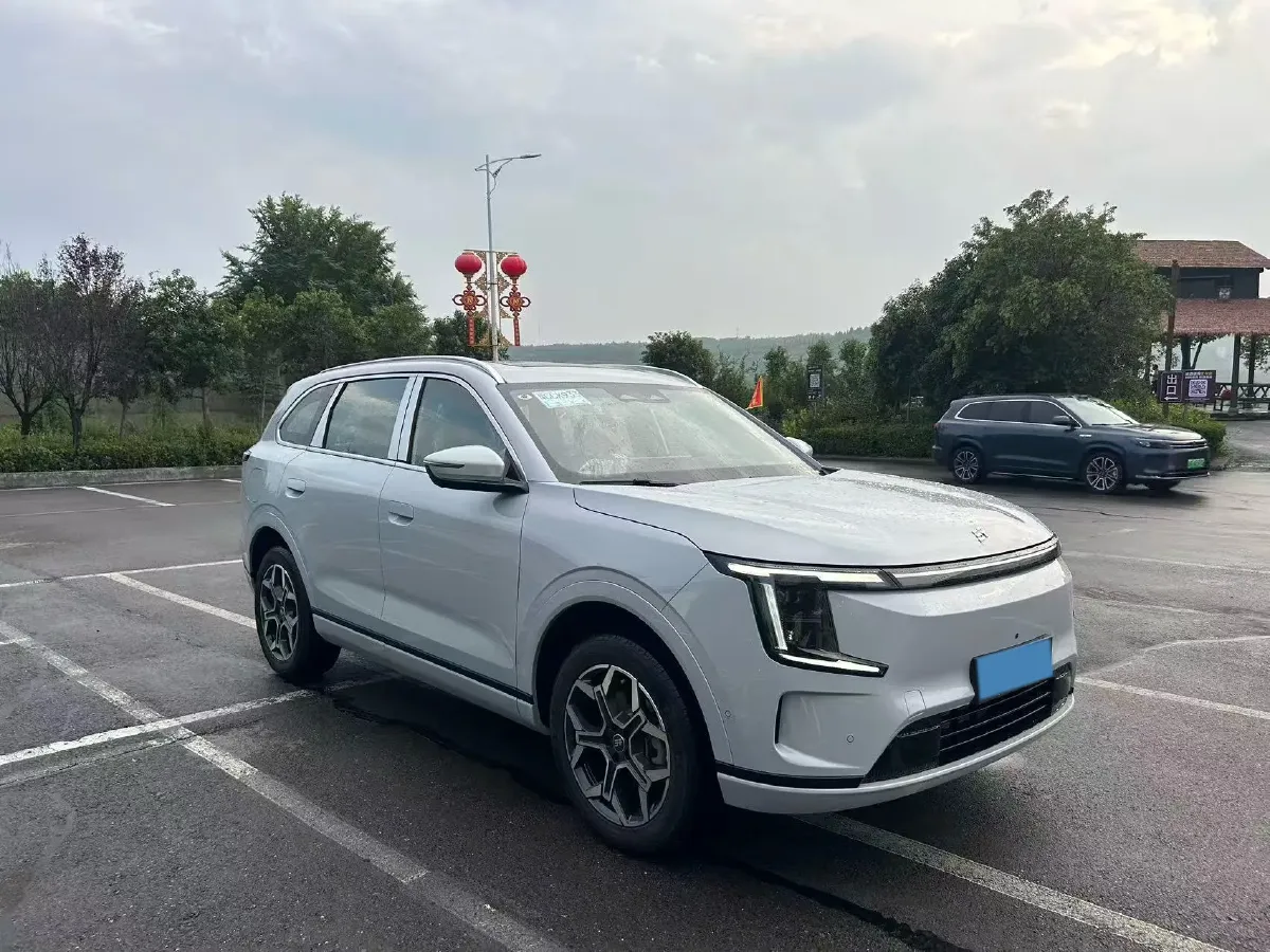 2025 Jetour ShanHai L7 PLUS 1.5T 156HP L4 1DHT PHEV,autocango,china used car exporter,china ev exporter,chinese used car exporter,chinese used ev exporter