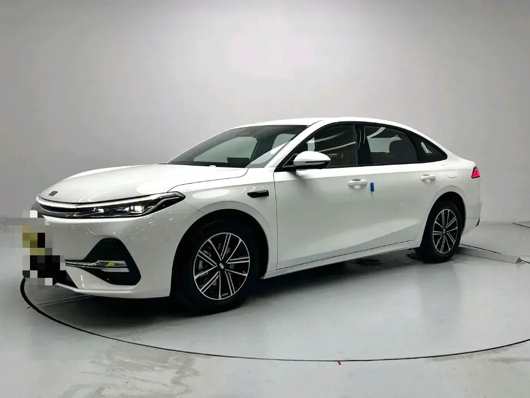 2025 Geely Galaxy A7 1.5L 112HP L4 1DHT PHEV