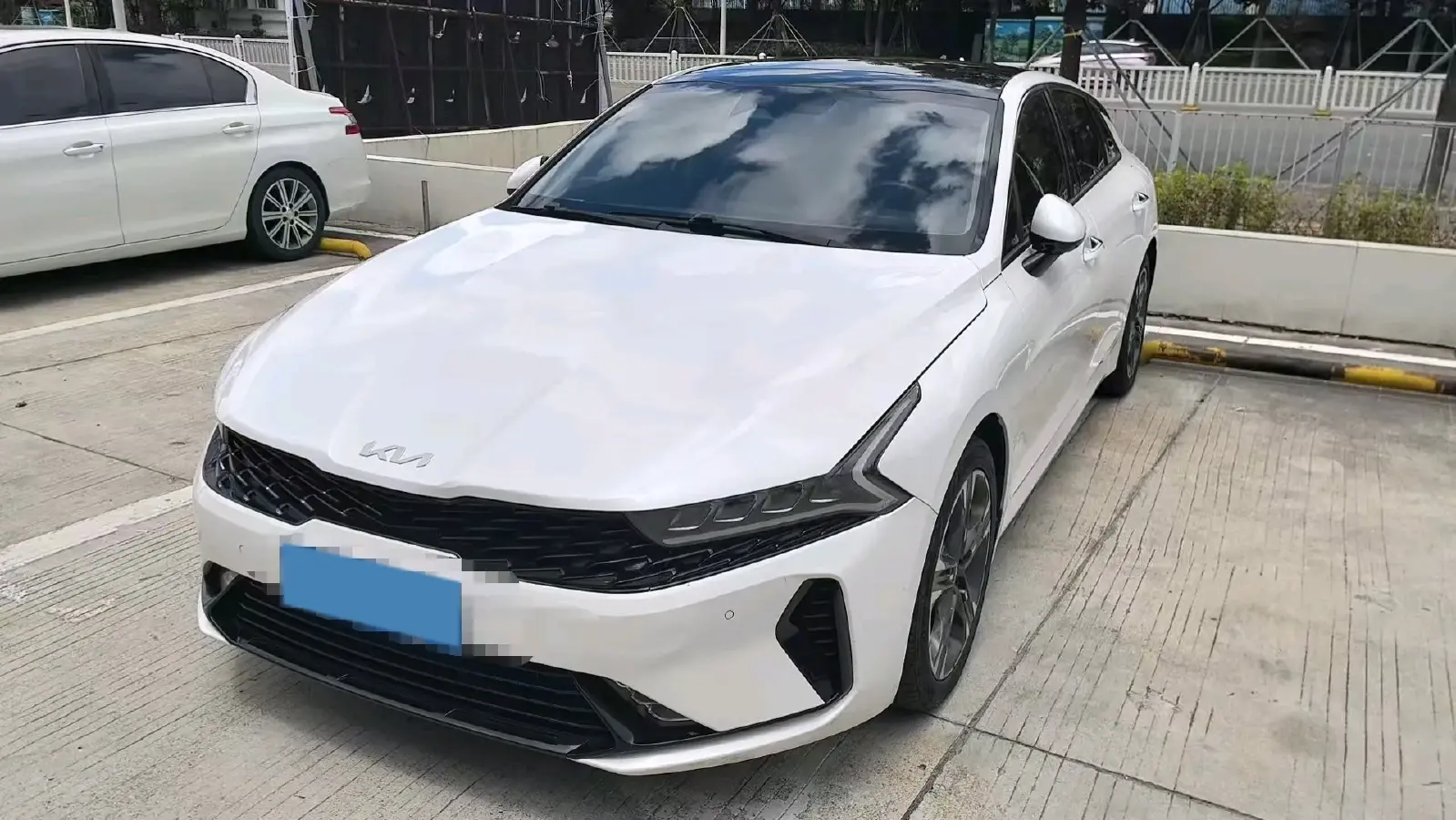 2021 Kia K5 1.5T 170HP L4 7DCT