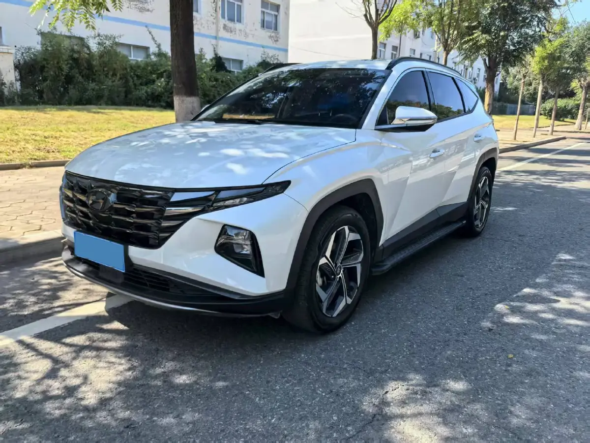 2023 Hyundai Tucson 1.5T 200HP L4 8AT