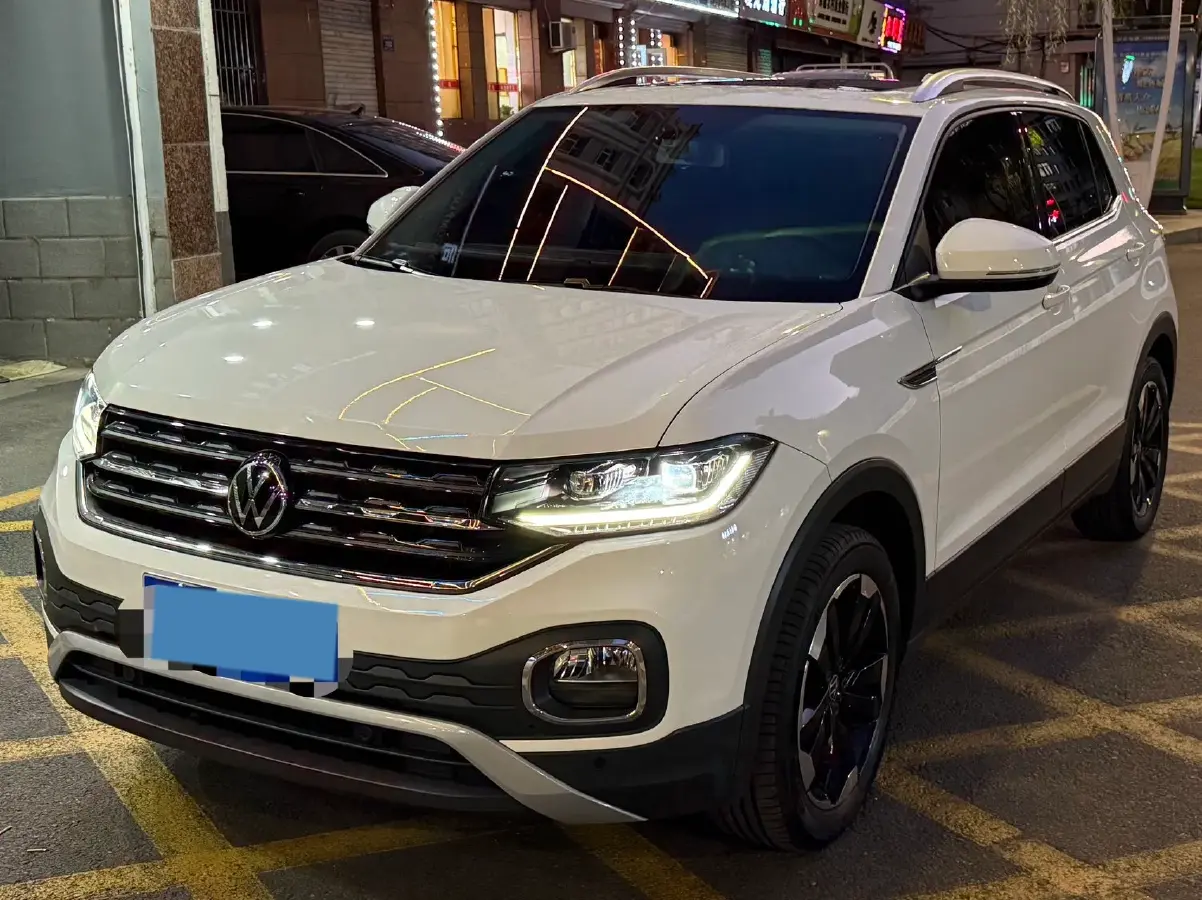 2021 Volkswagen Tacqua 1.5L 113HP L4 6AT