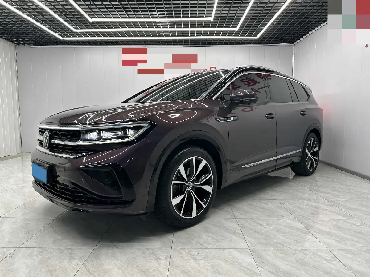 2021 Volkswagen Talagon 2.0T 220HP L4 7DCT