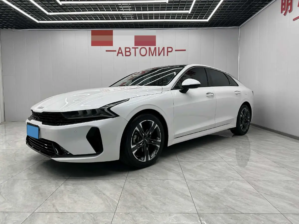 2021 Kia K5 1.5T 170HP L4 7DCT