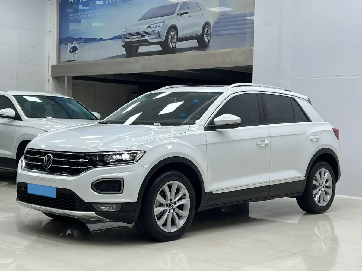 2021 Volkswagen T-Roc 1.4T 150HP L4 7DCT