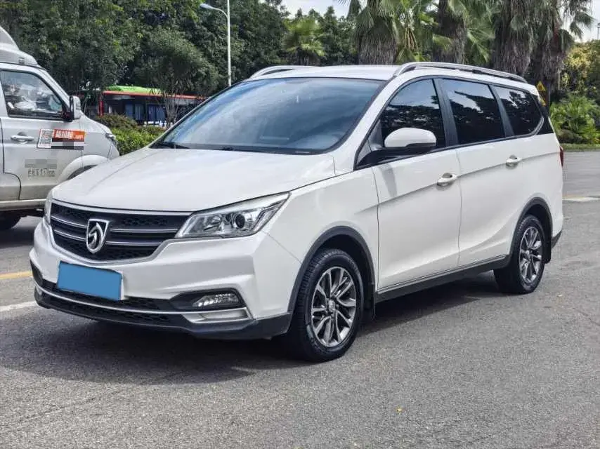 2019 BaoJun 730 1.5T 150HP L4 6DCT