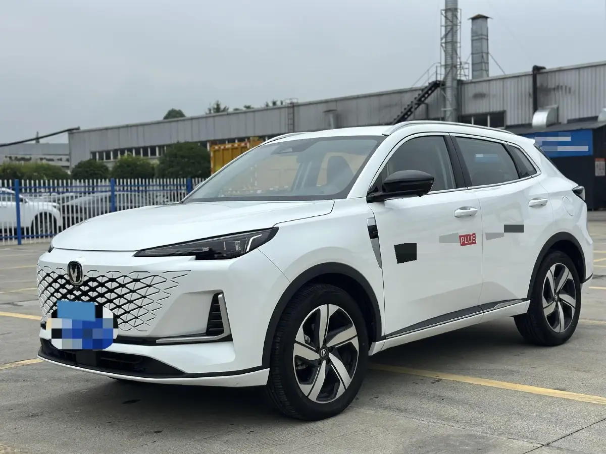2024 ChangAn X7 PLUS 1.5T 188HP L4 7DCT