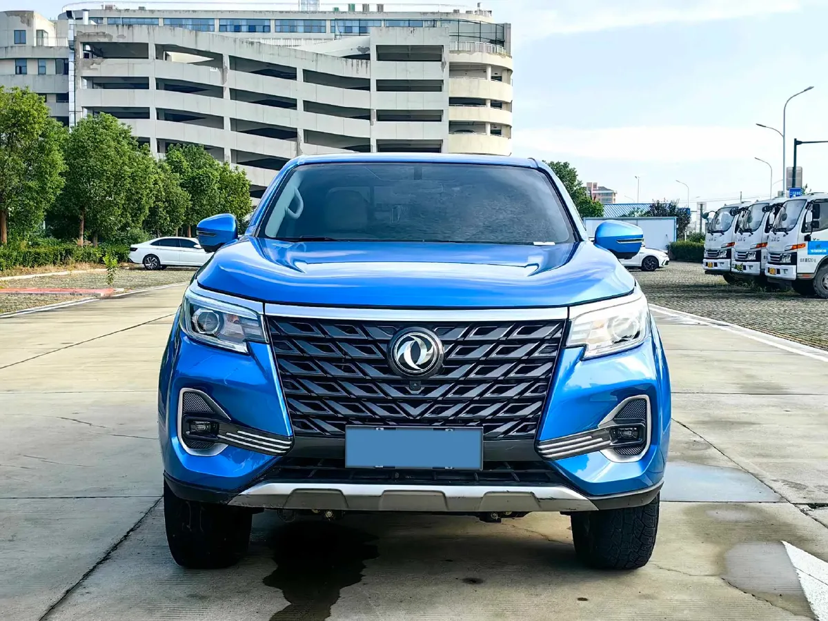 2022 Dongfeng RuiQi 7 2.3T 166HP L4 6MT,autocango,china used car exporter,china ev exporter,chinese used car exporter,chinese used ev exporter