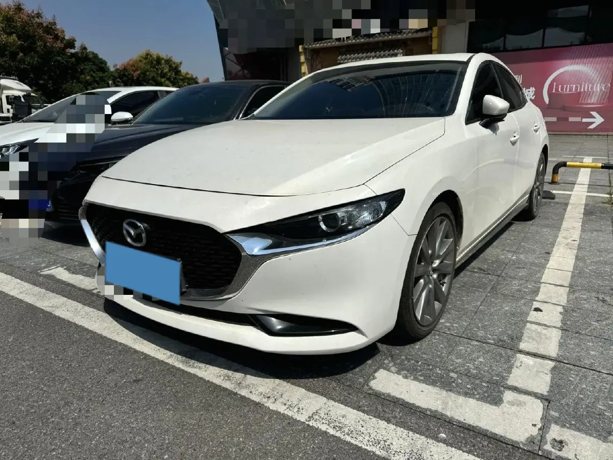 2021 Mazda 3 Axela 2.0L 158HP L4 6AT