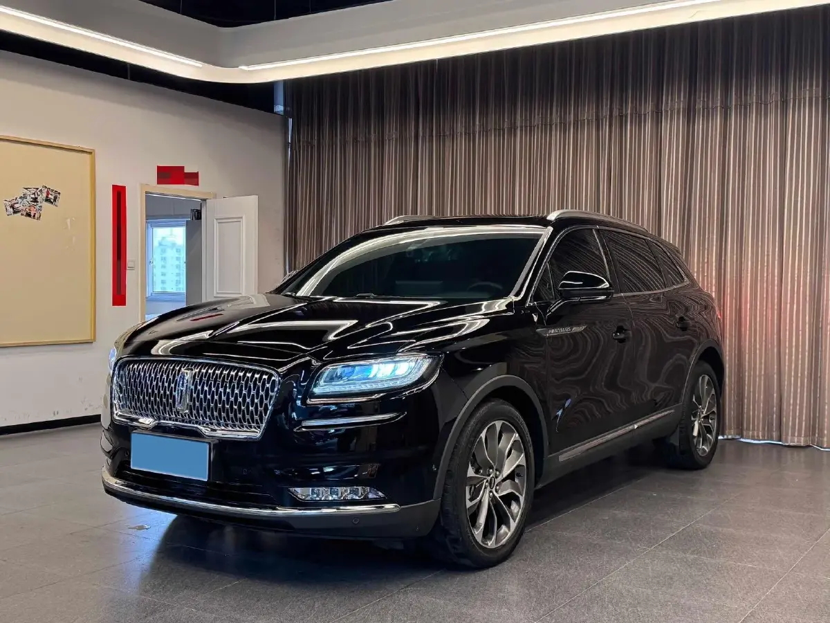 2021 Lincoln Nautilus 2.7T 322HP V6 8AT
