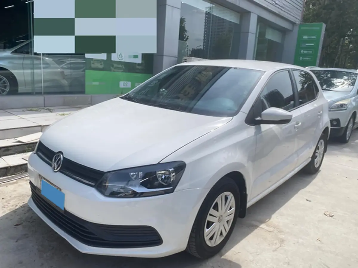 2016 Volkswagen Polo 1.4L 90HP L4 6AT