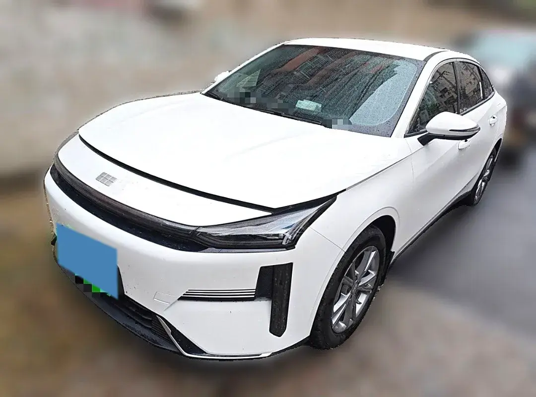 2025 Geely Galaxy L6 1.5L 112HP L4 1DHT PHEV 19.09KWH