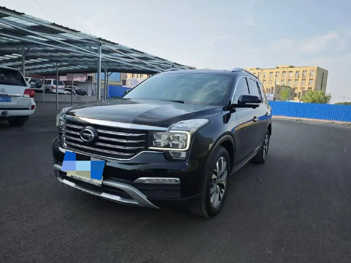 2017 GAC Trumpchi GS8 2.0T 201HP L4 6AT