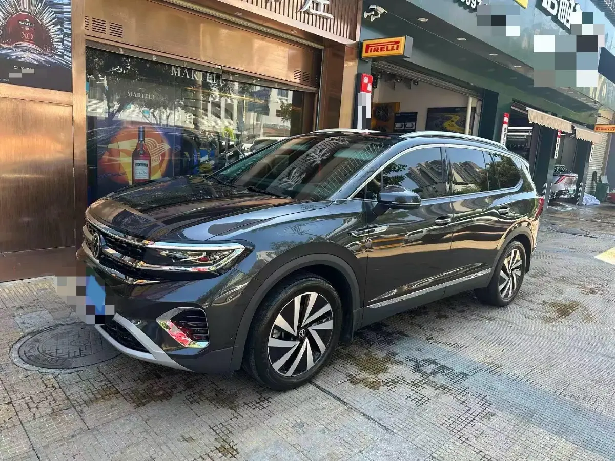 2022 Volkswagen Talagon 2.0T 220HP L4 7DCT