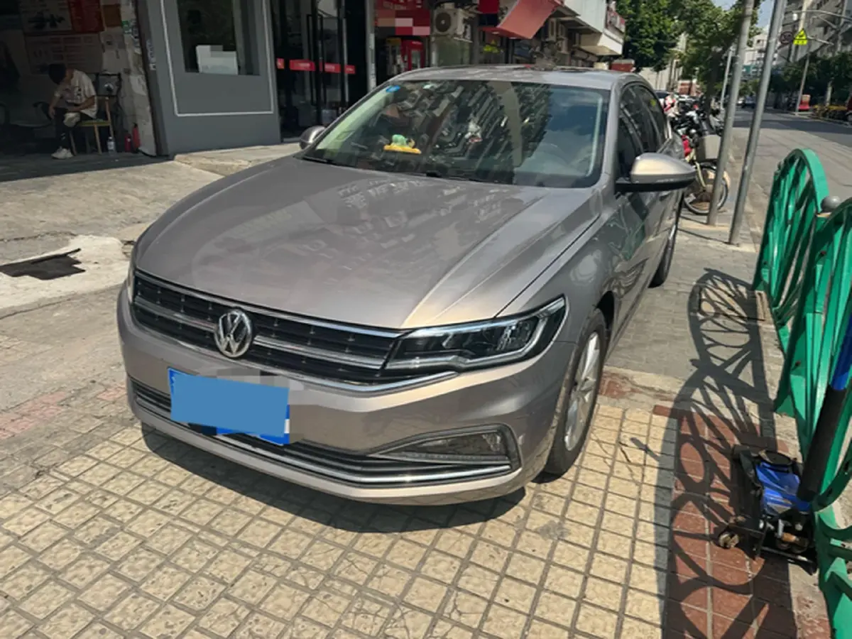 2019 Volkswagen Bora 1.5L 112HP L4 6AT