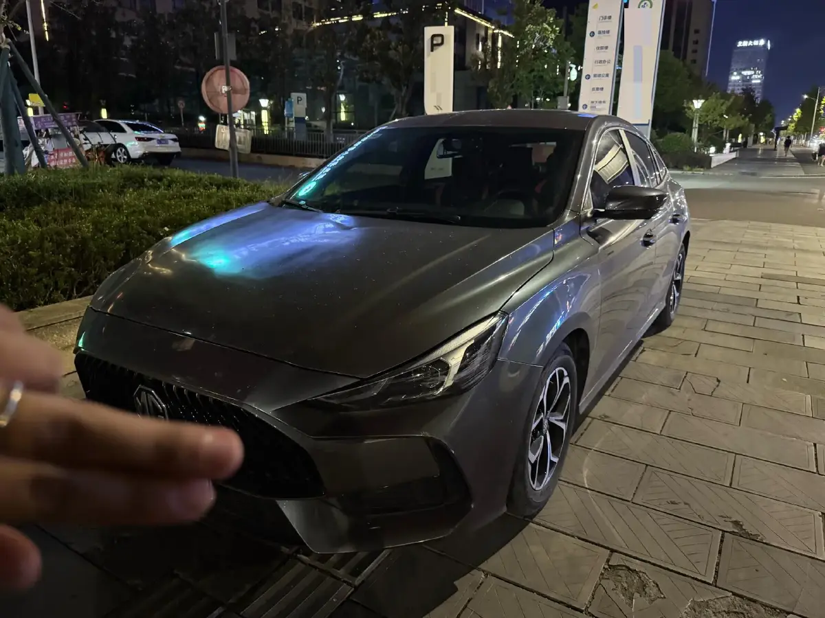 2021 MG 5 1.5L 120HP L4 CVT