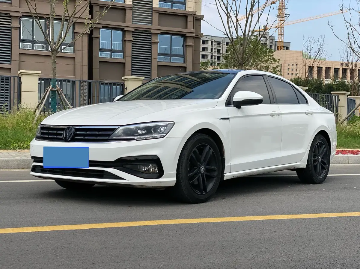 2021 Volkswagen Lamando 1.4T 150HP L4 7DCT