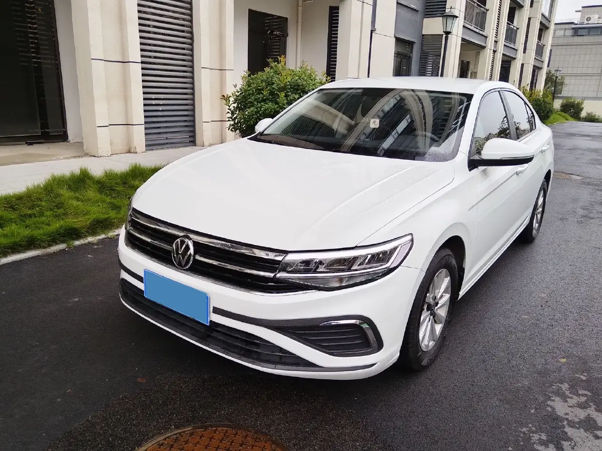 2023 Volkswagen Bora 1.2T 116HP L4 7DCT