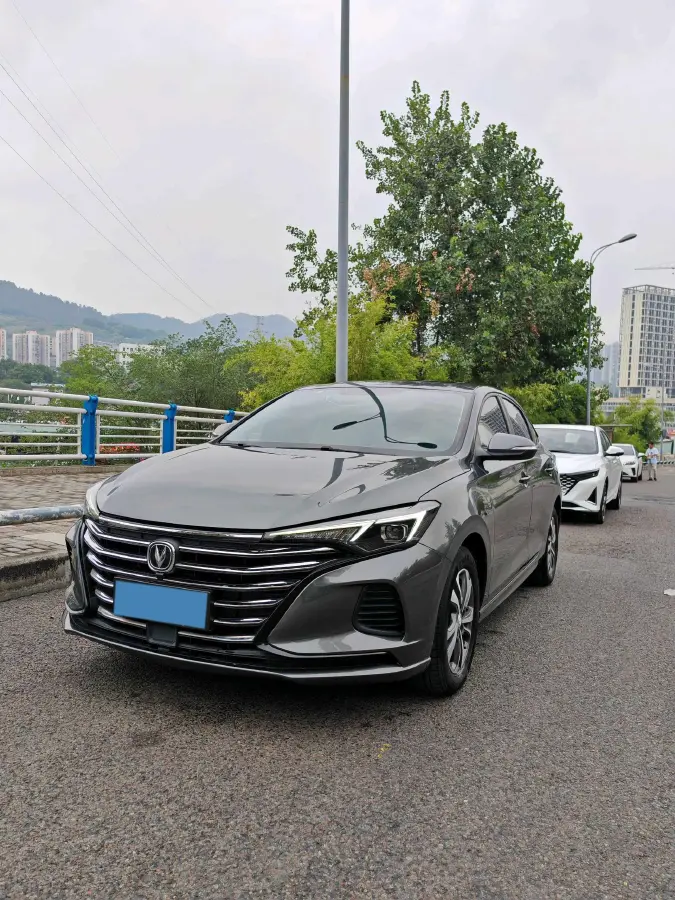 2022 ChangAn Eado 1.6L 128HP L4 CVT