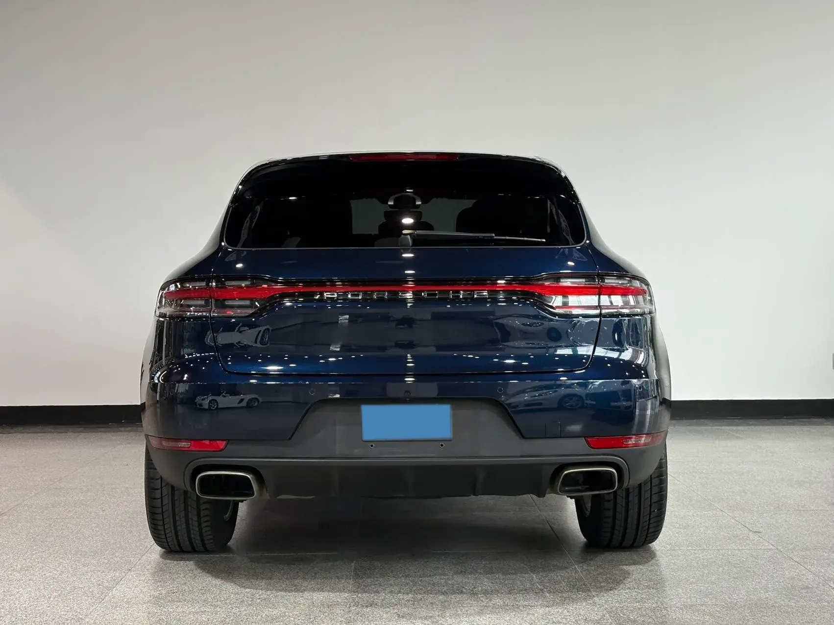 2021 PORSCHE MACAN thumbnail 4