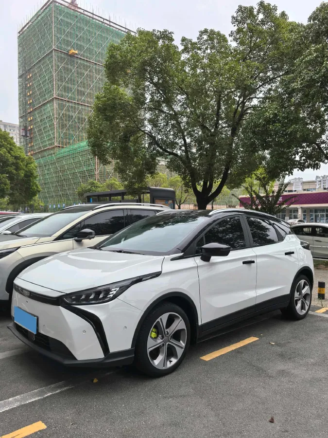2022 Geometry M6 BEV 70KWH,autocango,china used car exporter,china ev exporter,chinese used car exporter,chinese used ev exporter