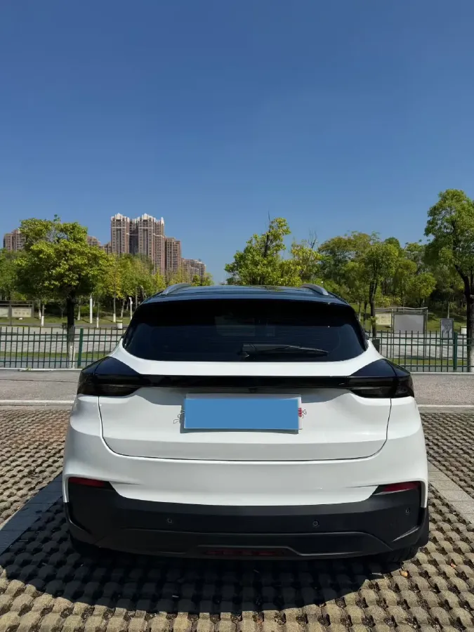 2022 Geometry M6 BEV 70KWH,autocango,china used car exporter,china ev exporter,chinese used car exporter,chinese used ev exporter