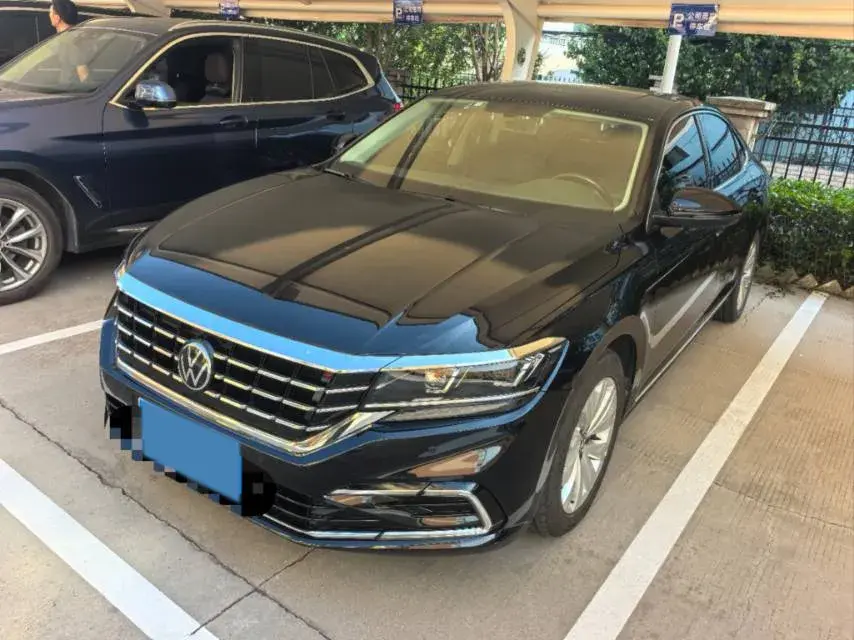 2021 Volkswagen Passat 2.0T 186HP L4 7DCT