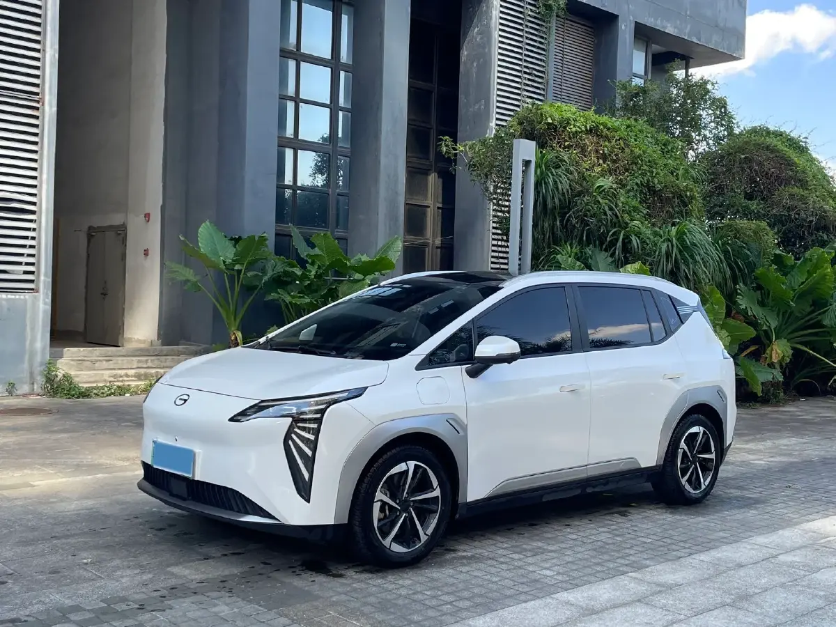 2023 Aion Y BEV 61.7KWH