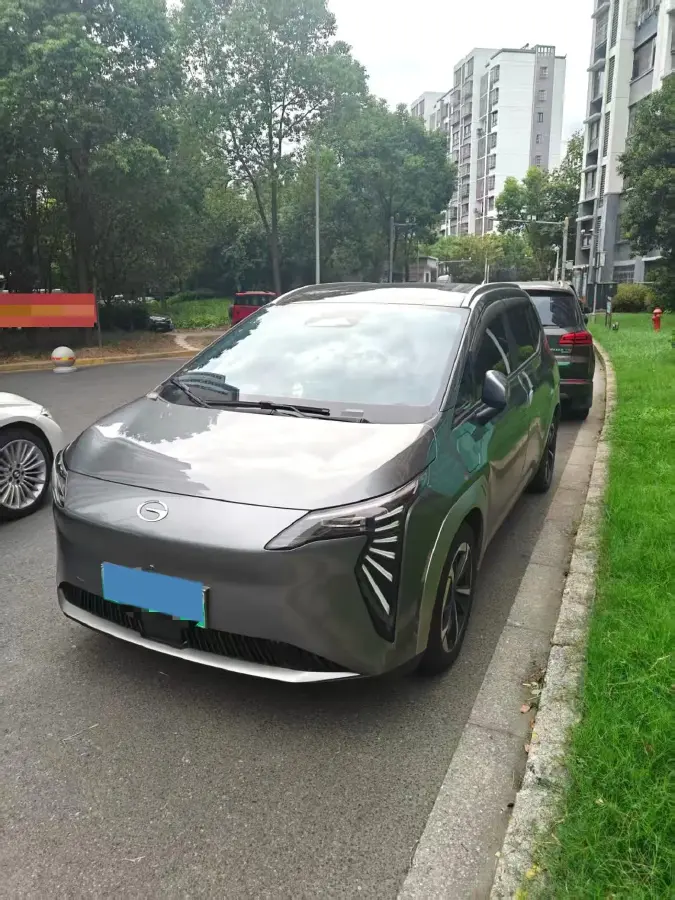 2023 Aion Y BEV 61.7KWH