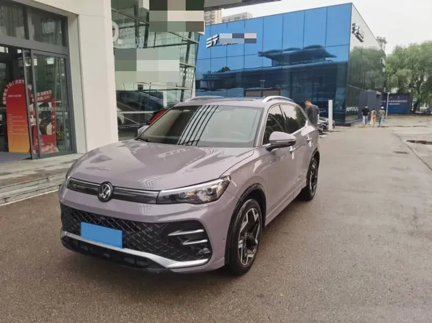 2024 Volkswagen Tiguan L 2.0T 186HP L4 7DCT