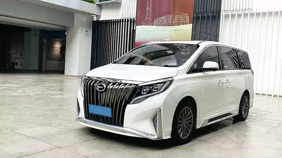 2021 GAC Trumpchi M8 2.0T 252HP L4 8AT